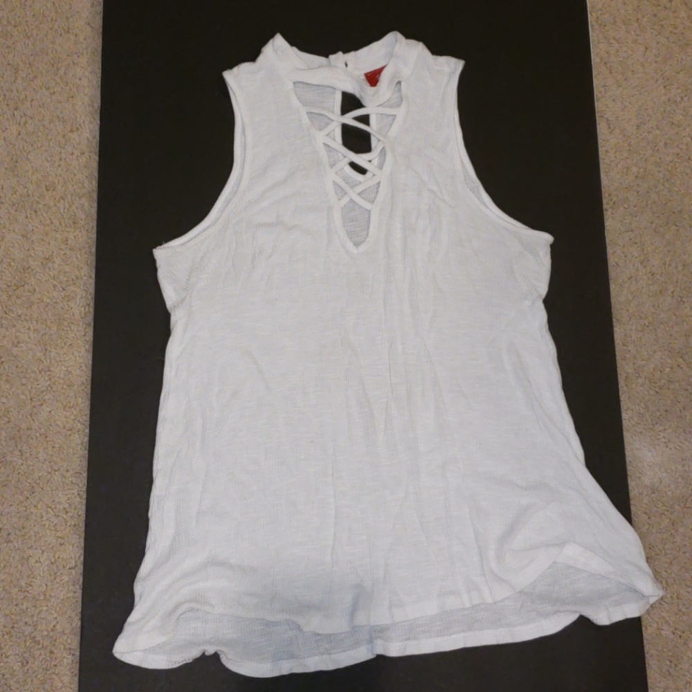 White tank